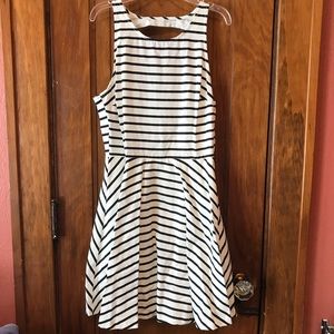 Black and white stripped H&M A-line dress size 4